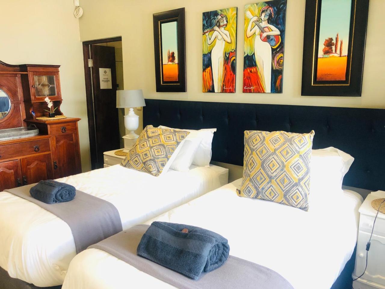 11 Protea Villa Knysna Bagian luar foto